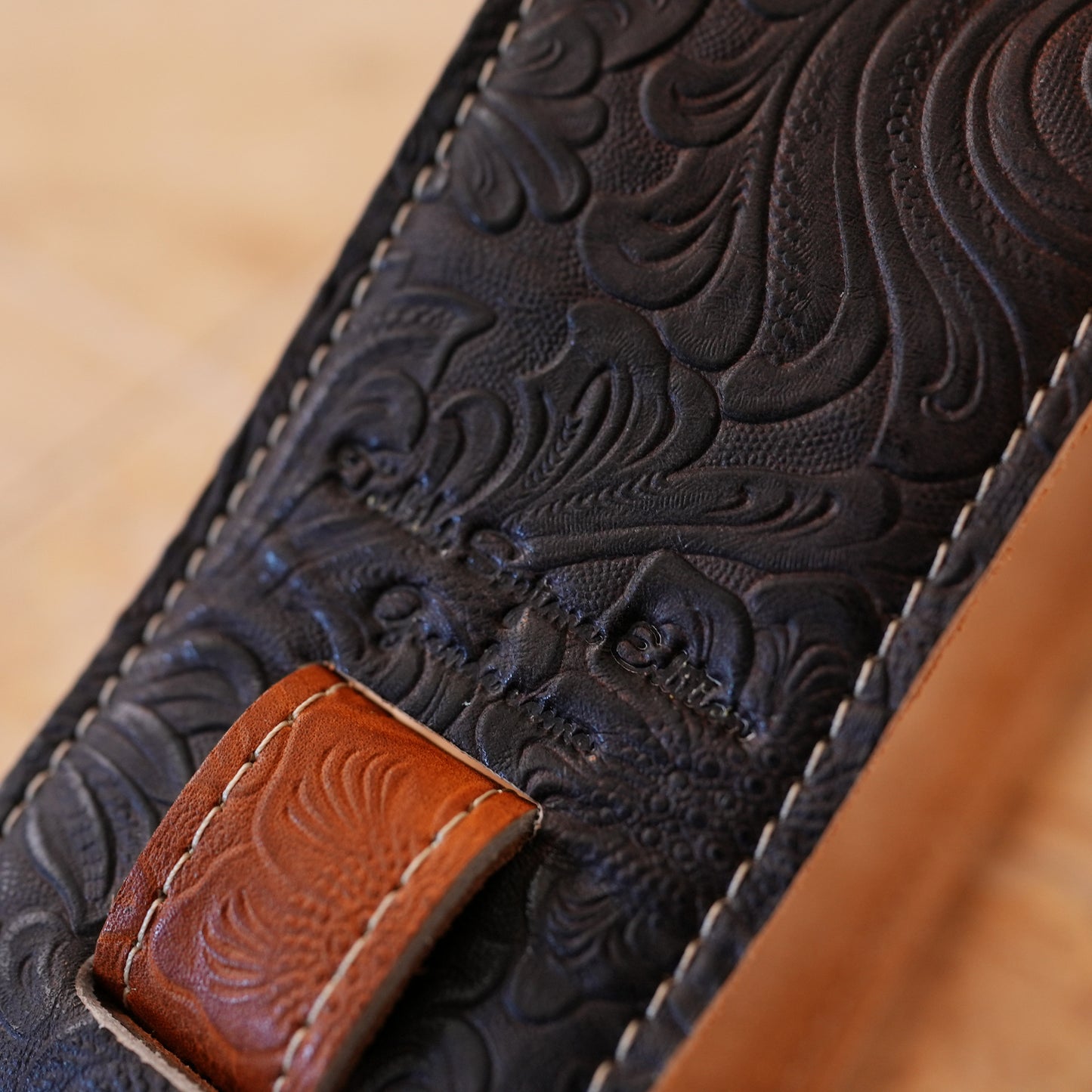 Toshiki Soejima Signature Straps -  Sunburst Brown｜国産レザー、裏地スエード