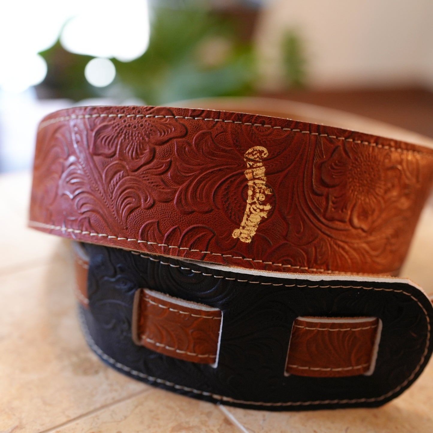 Toshiki Soejima Signature Straps -  Sunburst Brown｜国産レザー、裏地スエード